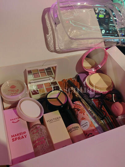 25pcs Classic Makeup Set