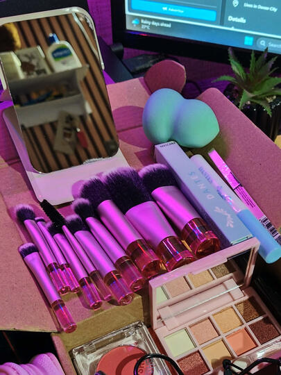 20pcs Enhanced Makeup Set